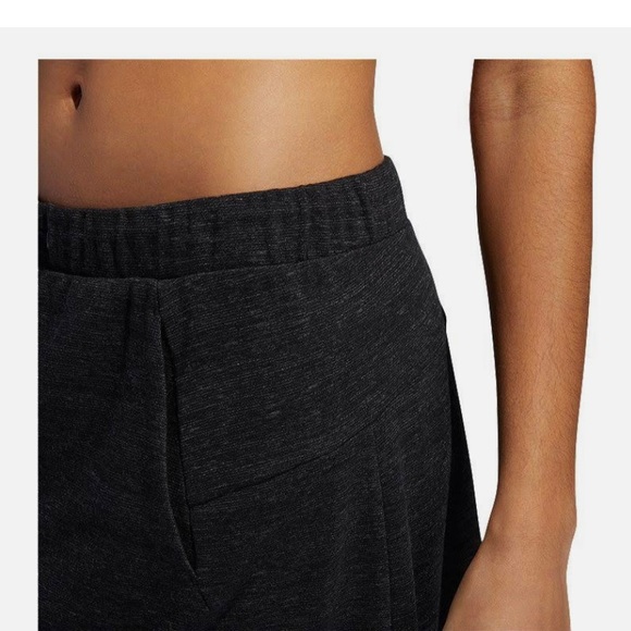 adidas Women's Sport 2 Street Skirt Skort size Large -gently used - Picture 5 of 13